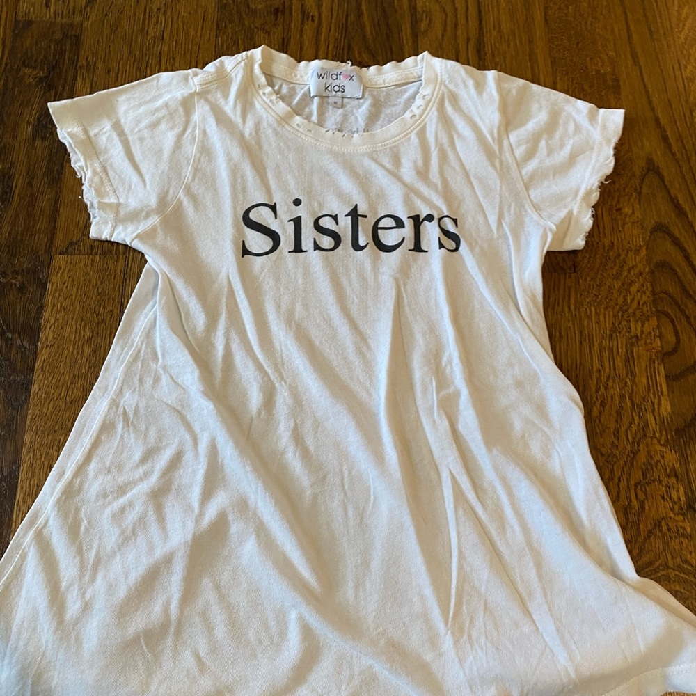 Wild fox kids sisters T-shirt